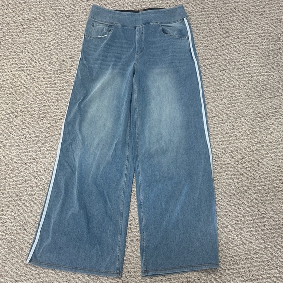 Women's Halara Blue Wide-Leg Jeans with White Stripes.  NWOT - Picture 2 of 5